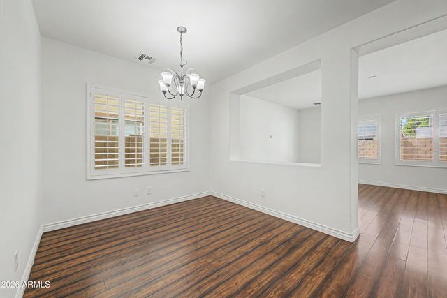 9442 W BERKELEY Road, Phoenix, AZ 85037
