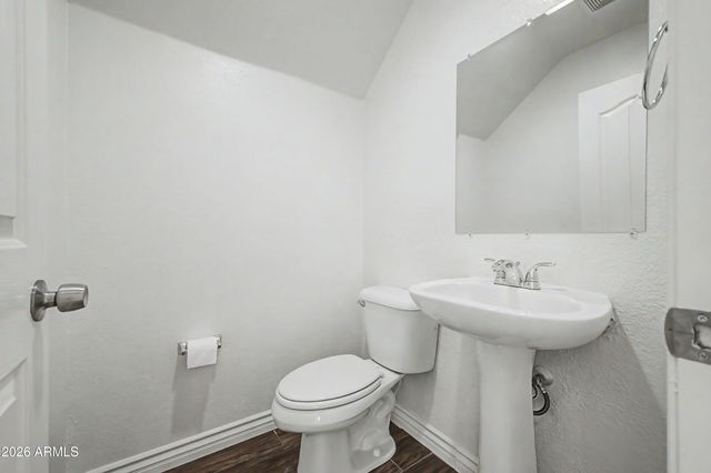 9442 W BERKELEY Road, Phoenix, AZ 85037