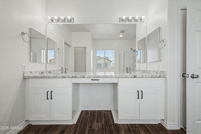 9442 W BERKELEY Road, Phoenix, AZ 85037