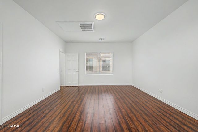 9442 W BERKELEY Road, Phoenix, AZ 85037