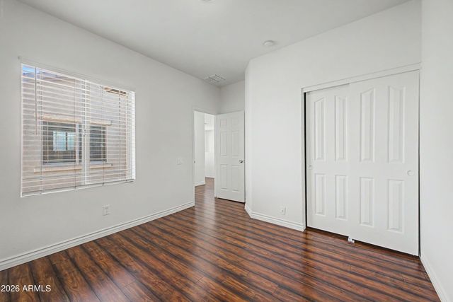 9442 W BERKELEY Road, Phoenix, AZ 85037