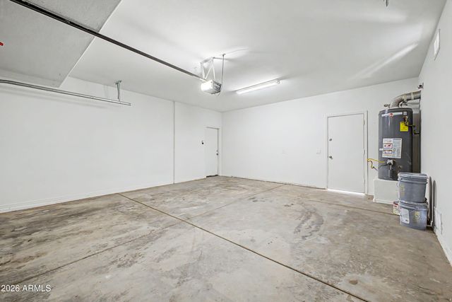 9442 W BERKELEY Road, Phoenix, AZ 85037