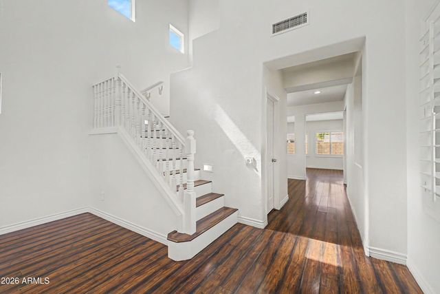 9442 W BERKELEY Road, Phoenix, AZ 85037