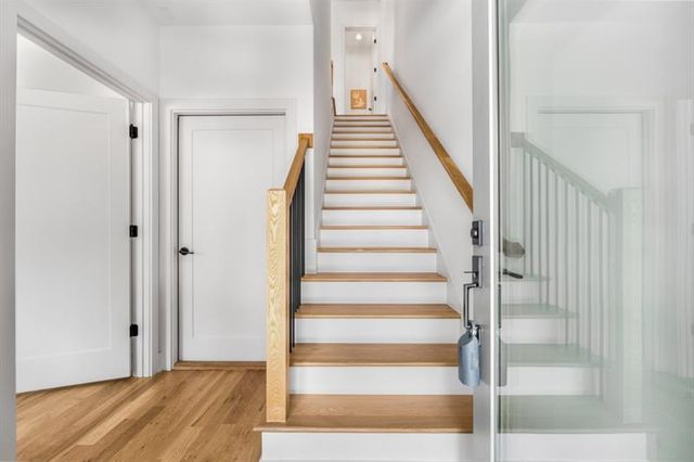 404 Linden Avenue NE 20, Atlanta, GA 30308