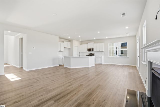 419 Lee's Corner Lane, Woodruff, SC 29388