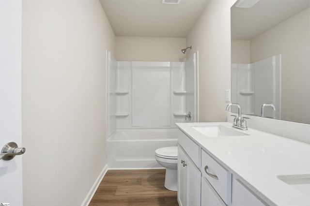 419 Lee's Corner Lane, Woodruff, SC 29388