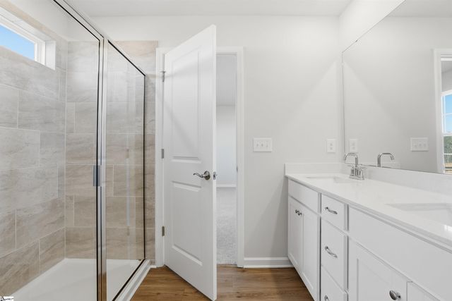 419 Lee's Corner Lane, Woodruff, SC 29388