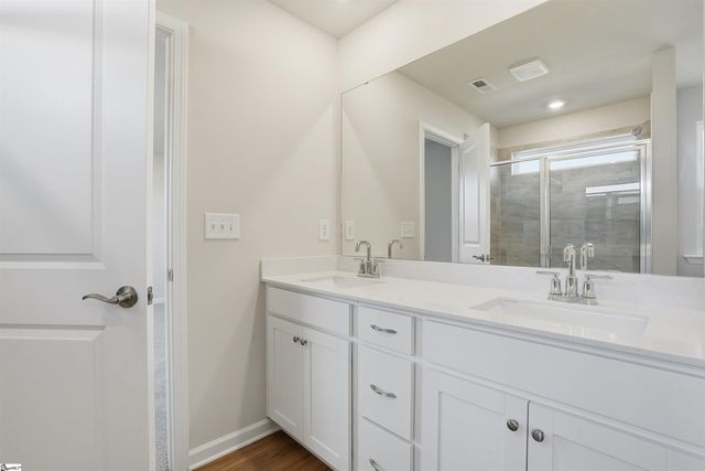 419 Lee's Corner Lane, Woodruff, SC 29388