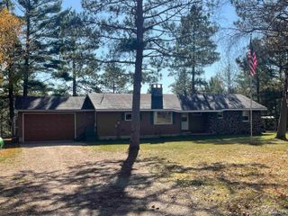 8301 Mirror Lake Road, Munising, MI 49862