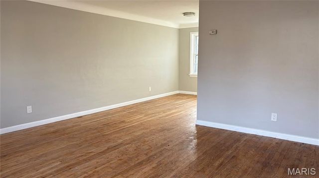 932 Thatcher Avenue, St Louis, MO 63135