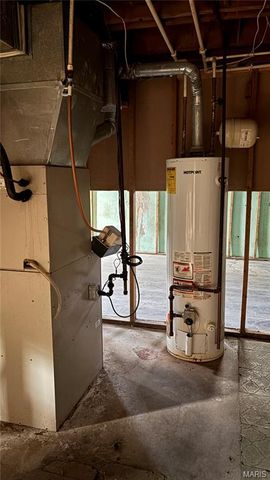 932 Thatcher Avenue, St Louis, MO 63135