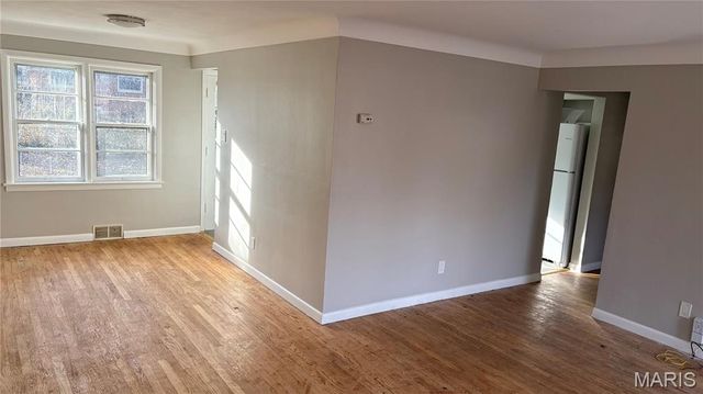 932 Thatcher Avenue, St Louis, MO 63135