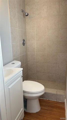 932 Thatcher Avenue, St Louis, MO 63135