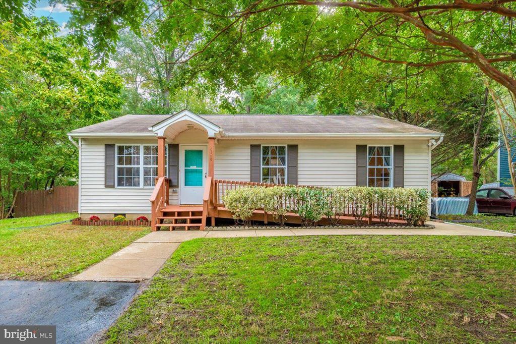 8109 BEVERLY RD, Severn, MD 21144