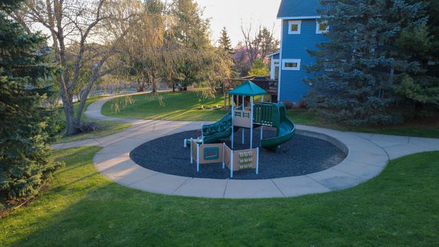 32 Founders Green, Hudson, WI 54016