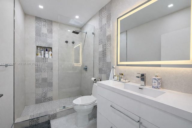 2525 SW 3rd Ave 1710, Miami, FL 33129