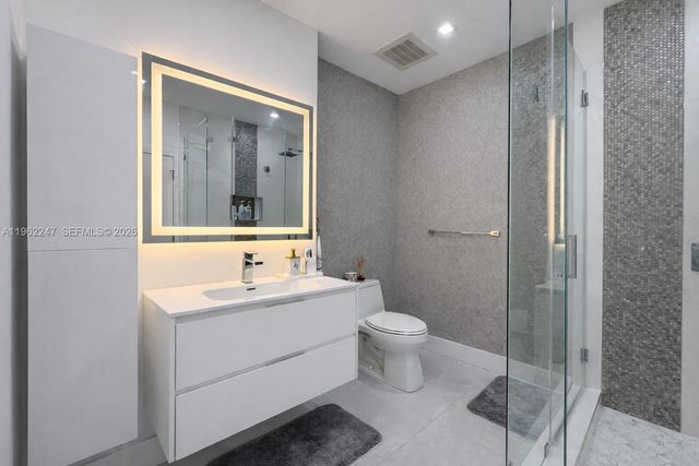 2525 SW 3rd Ave 1710, Miami, FL 33129