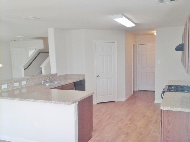 6318 Heffernan Street, Houston, TX 77087