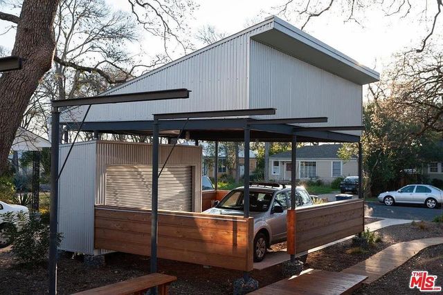 3206 French PL, Austin, TX 78722
