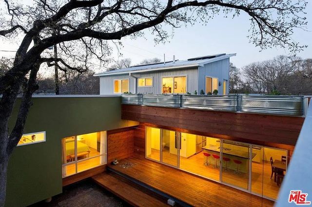 3206 French PL, Austin, TX 78722
