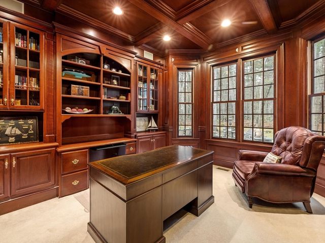 14 Olde Hickory Path, Westborough, MA 01581