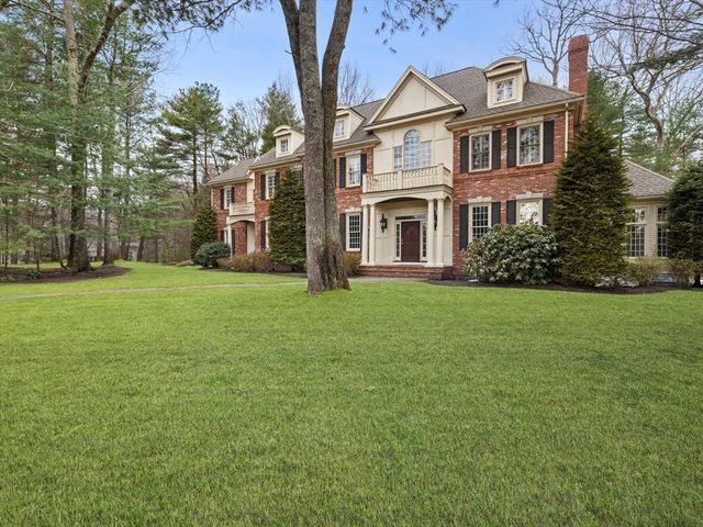14 Olde Hickory Path, Westborough, MA 01581