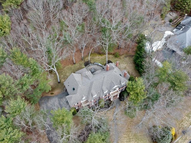 14 Olde Hickory Path, Westborough, MA 01581