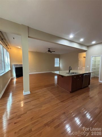 4113 Kalispell Lane, Charlotte, NC 28269