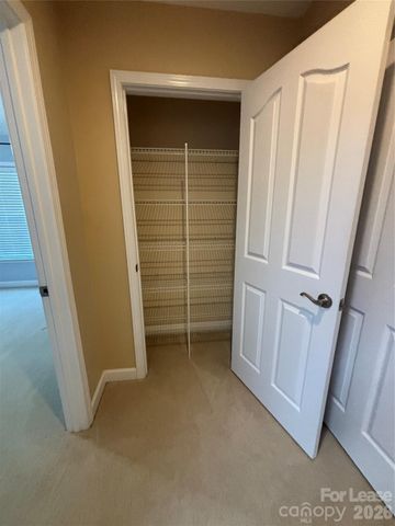 4113 Kalispell Lane, Charlotte, NC 28269