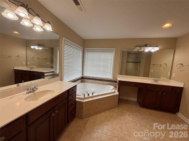 4113 Kalispell Lane, Charlotte, NC 28269