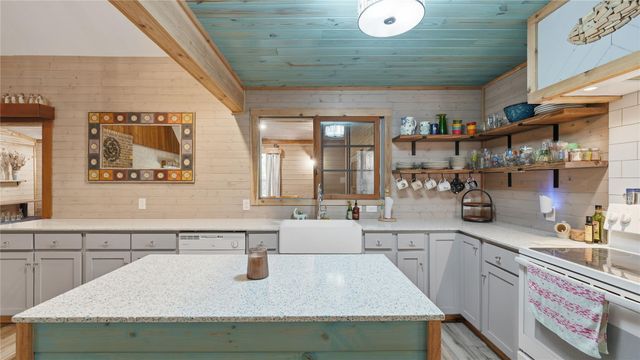 3781 Ridgeway DR, San Antonio, TX 78259