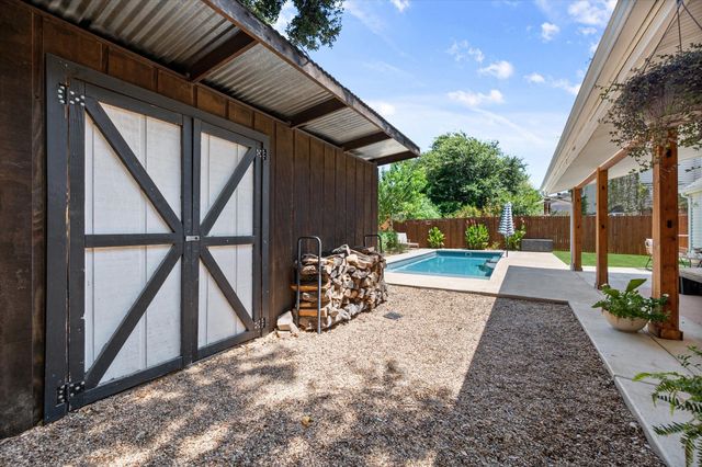 2634 Channing Drive, Grand Prairie, TX 75052