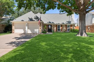 2634 Channing Drive, Grand Prairie, TX 75052