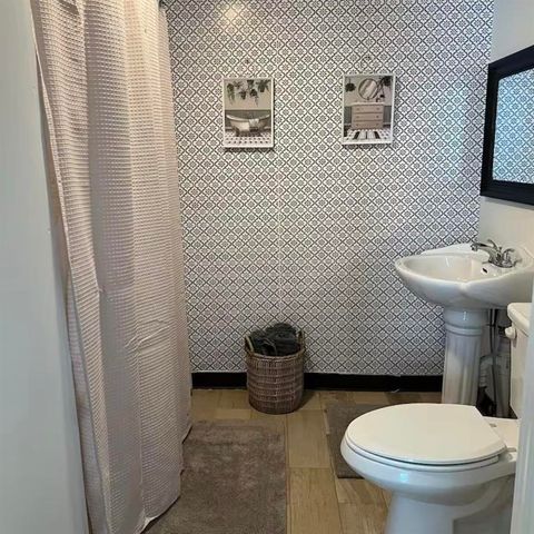 5 Arkmain Street, Spartanburg, SC 29306