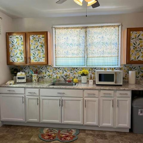 5 Arkmain Street, Spartanburg, SC 29306