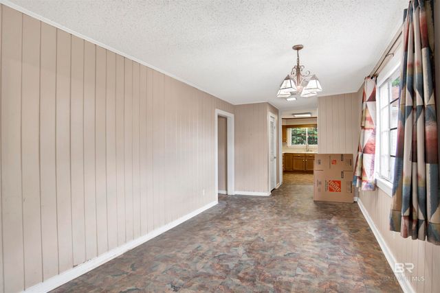 61 Hillside Lane, Mobile, AL 36608