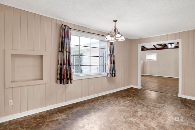 61 Hillside Lane, Mobile, AL 36608