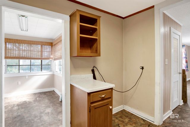 61 Hillside Lane, Mobile, AL 36608