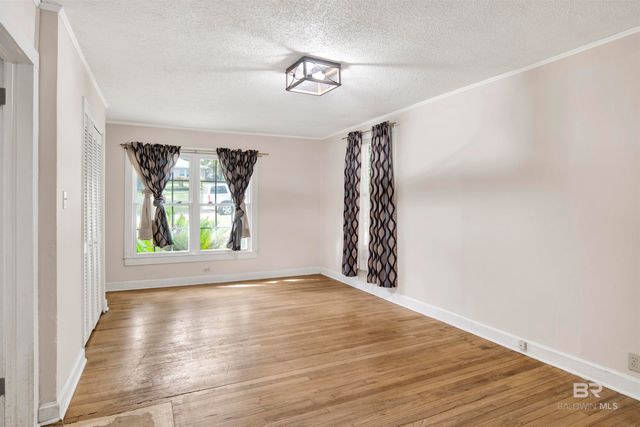 61 Hillside Lane, Mobile, AL 36608