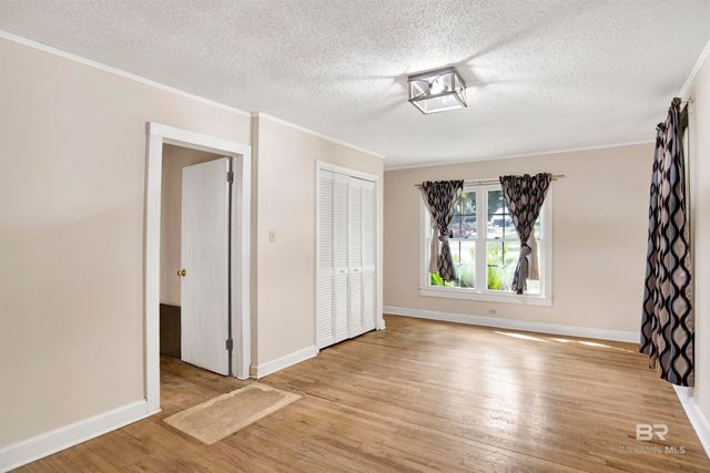 61 Hillside Lane, Mobile, AL 36608