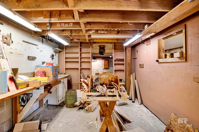 61 Hillside Lane, Mobile, AL 36608