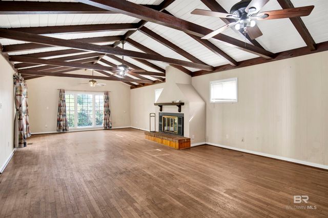 61 Hillside Lane, Mobile, AL 36608