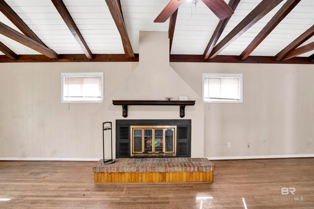 61 Hillside Lane, Mobile, AL 36608