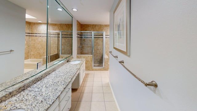 5734 Remington Park Square, Dallas, TX 75252