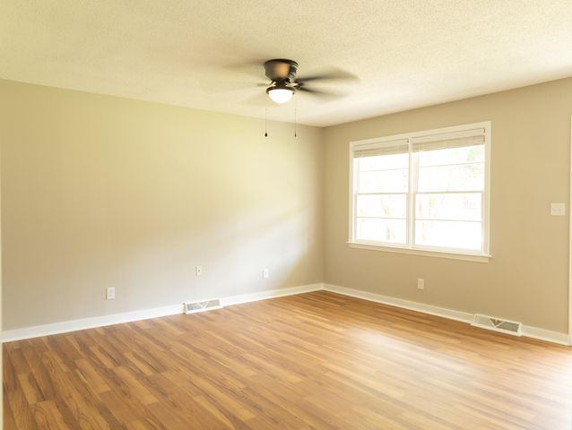 5310 Kirshtein Street, North Charleston, SC 29418