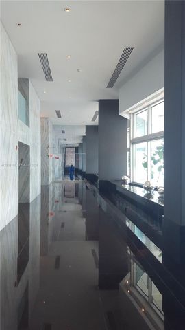335 S Biscayne Boulevard 2106, Miami, FL 33131