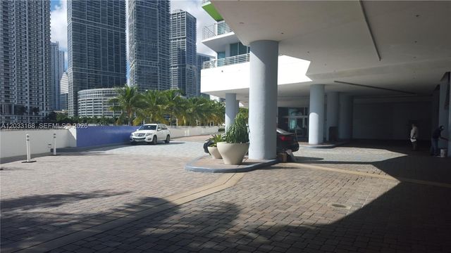 335 S Biscayne Boulevard 2106, Miami, FL 33131