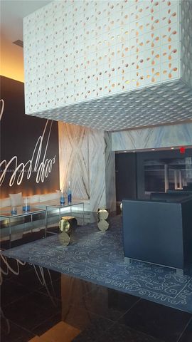 335 S Biscayne Boulevard 2106, Miami, FL 33131