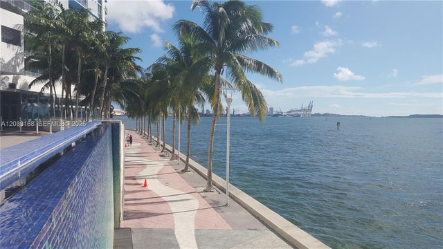 335 S Biscayne Boulevard 2106, Miami, FL 33131