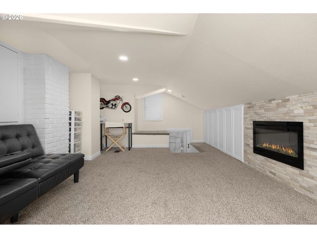 28421 Se LUSTED Rd, Gresham, OR 97080